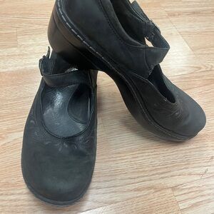 Ariat Black Mules with Embroidered Detail